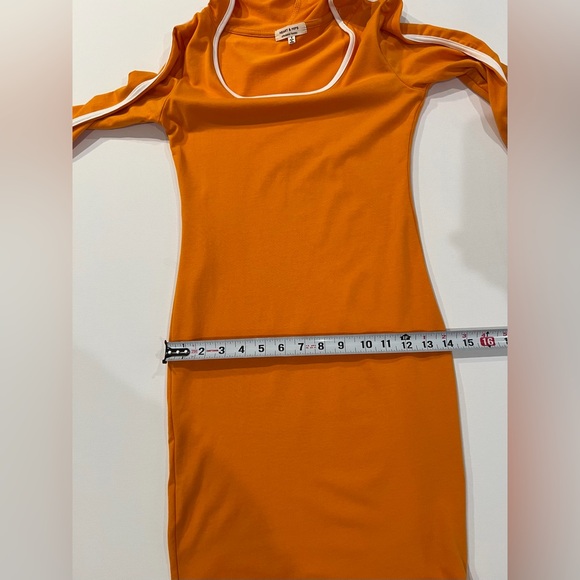 Heart & Hips 90’s Long Sleeve Orange Dress Sporty Mini Hooded Y2K - Picture 4 of 10
